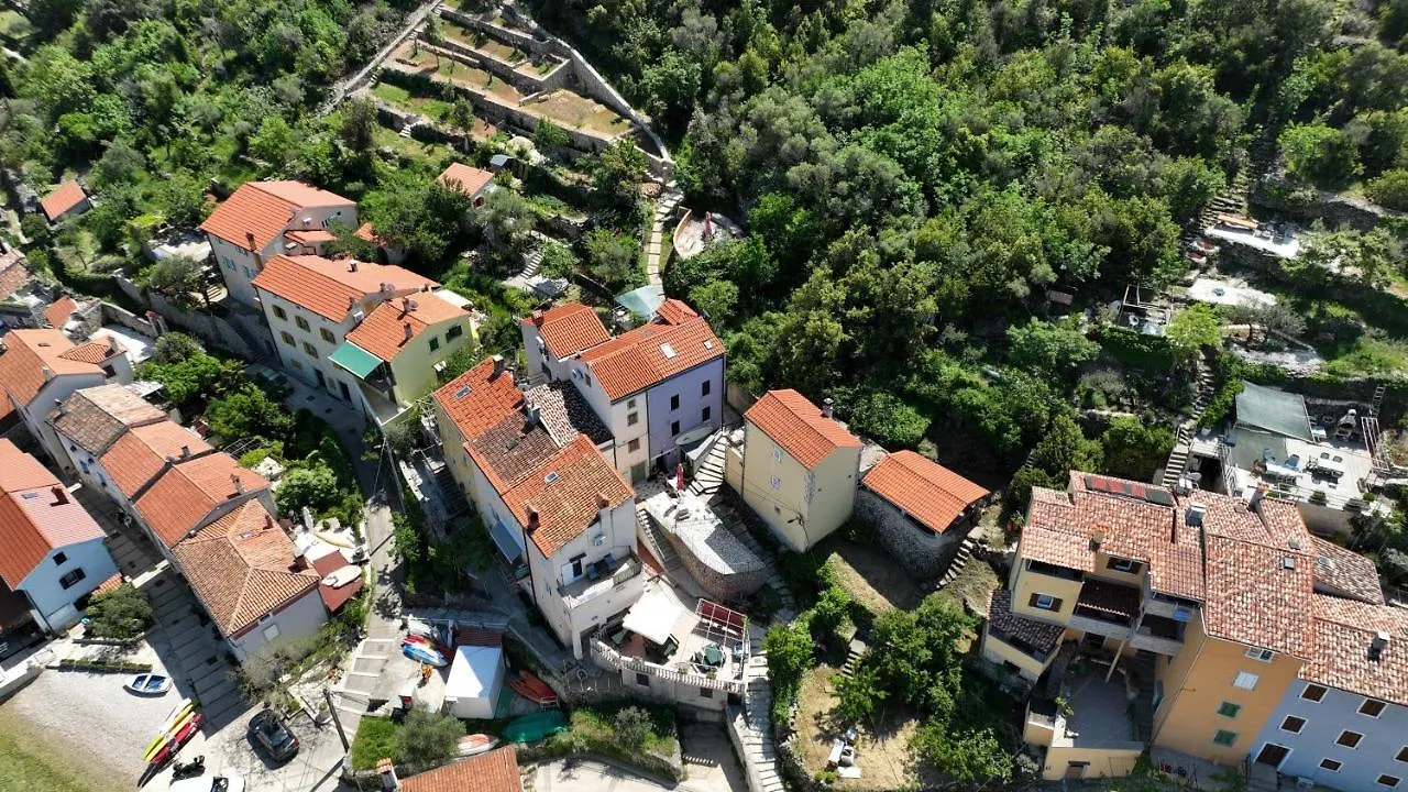Pensionat Apartments & Room Toni Valun
