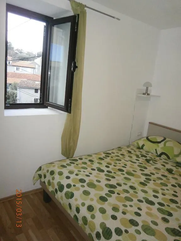 Apartments & Room Toni Valun Guest house