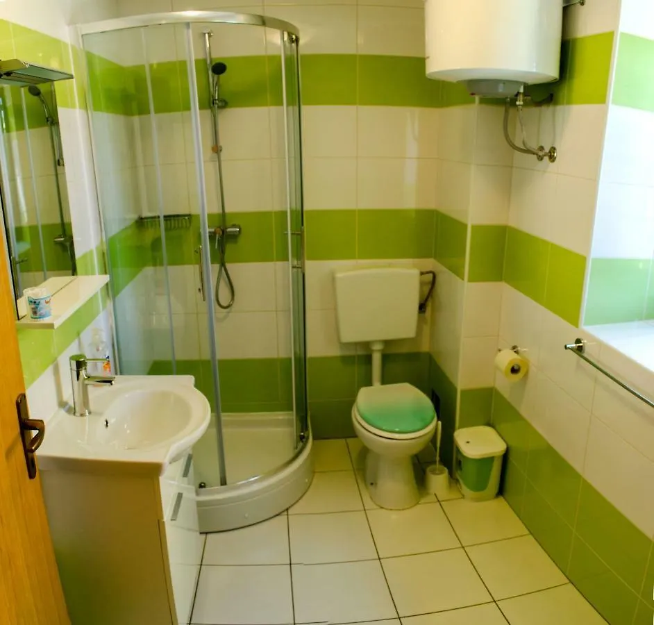 Apartments & Room Toni Valun
