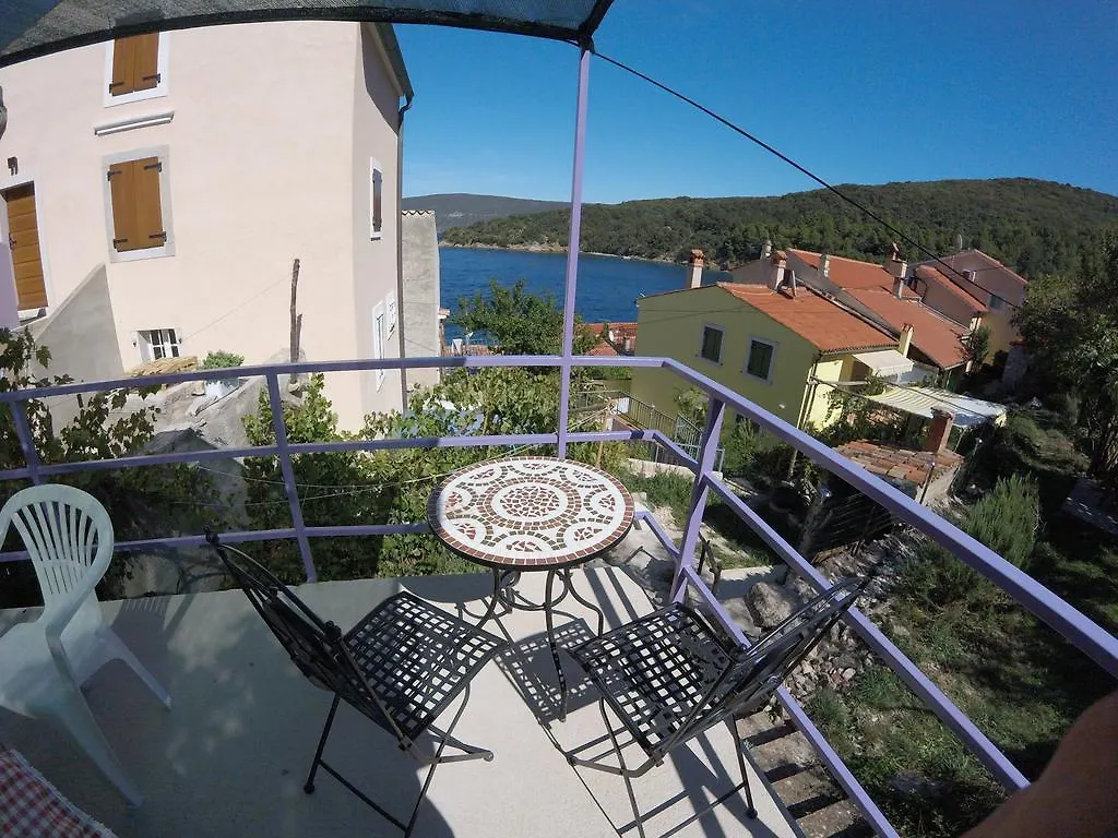 Affittacamere Apartments & Room Toni Valun